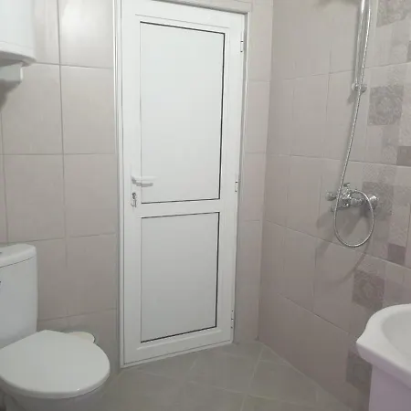 Apartment Апартамент Нощувки Шумен *