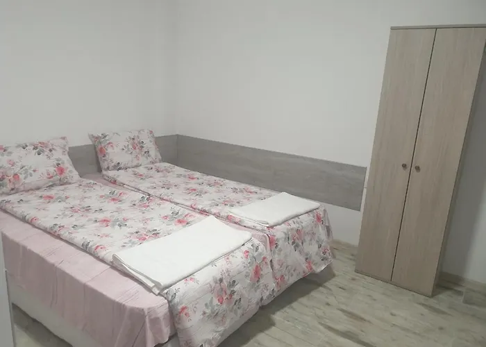 Апартамент Нощувки Шумен